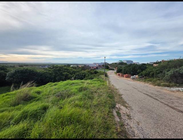 LAND FOR SALE IN PARADISE BEACH